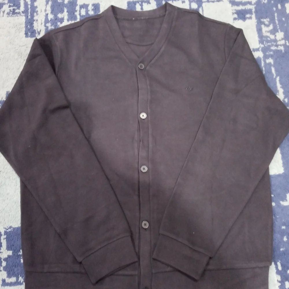 DJI. CARDIGAN SWEATER - Picture 1 of 4